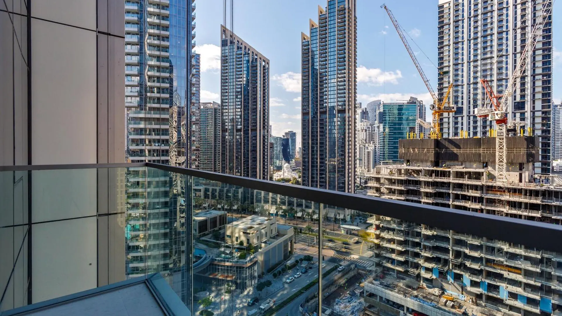 Brand New 1Br Apartment Near Burj Khalifa & Dubai Mall - Allsopp & Allsopp United Arab Emirates